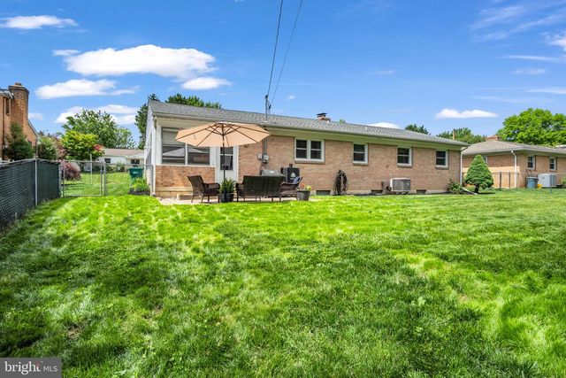 112 W GREEN STREET, Shiremanstown, PA 17011