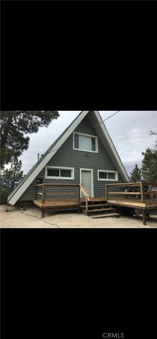 340 Bobcat Road, Green Valley Lake, CA 92314