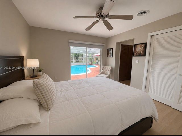 1812 N 45th Avenue, Hollywood, FL 33021