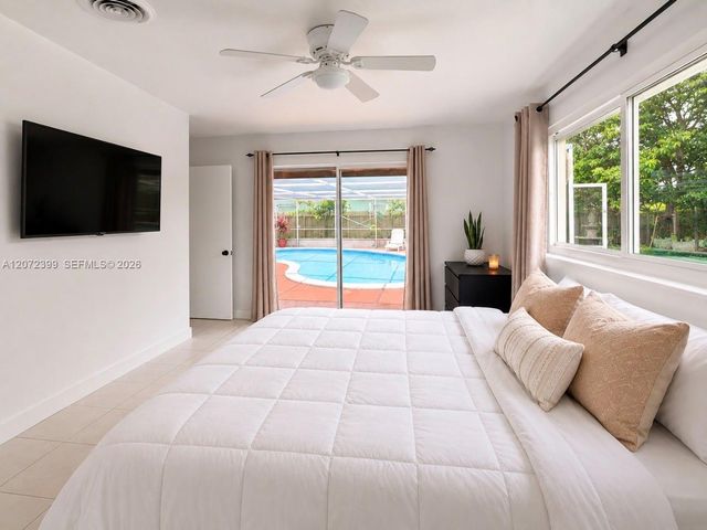 1812 N 45th Avenue, Hollywood, FL 33021