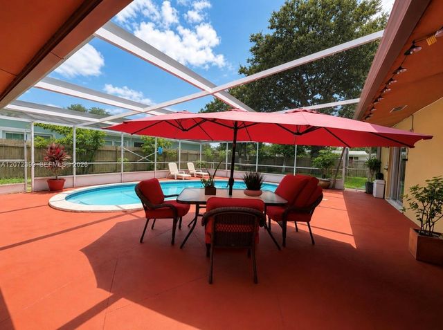 1812 N 45th Avenue, Hollywood, FL 33021