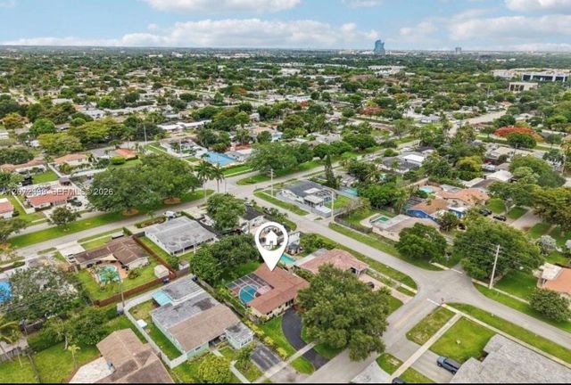 1812 N 45th Avenue, Hollywood, FL 33021