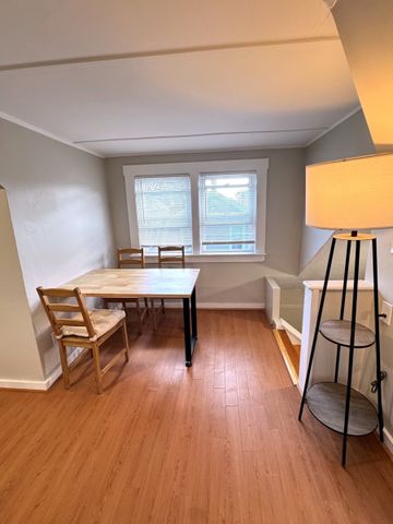 34-36 Curry Cir, Swampscott, MA 01907