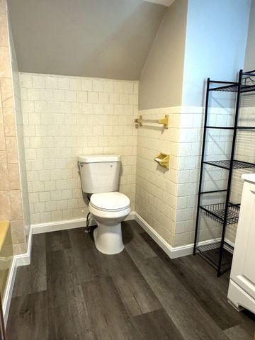 34-36 Curry Cir, Swampscott, MA 01907