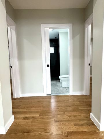 34-36 Curry Cir, Swampscott, MA 01907