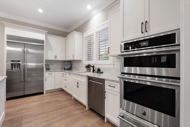 103 Pin High Pvt Dr, Gallatin, TN 37066