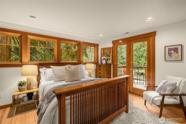 23415 NE 73rd Street, Redmond, WA 98053