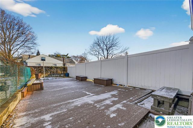 817 Ridge, West Easton Boro, PA 18042