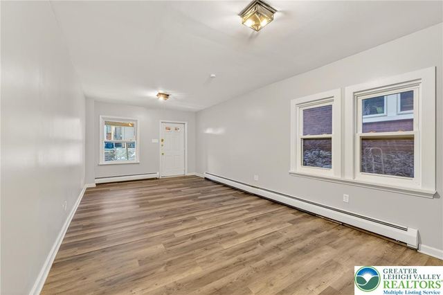 817 Ridge, West Easton Boro, PA 18042