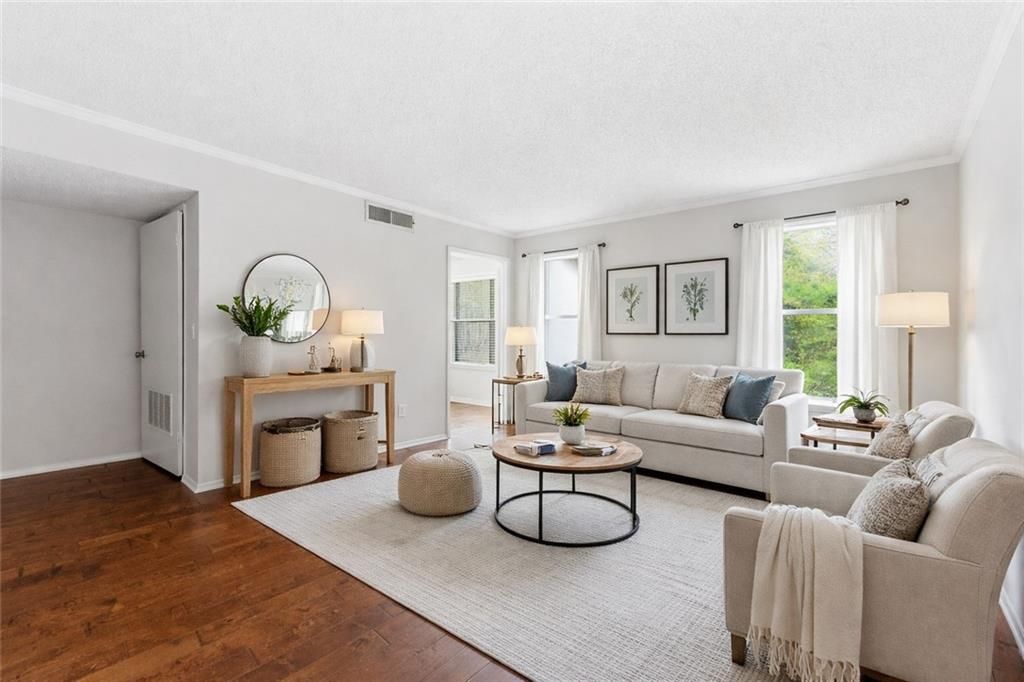 1414 Huntingdon Chase, Sandy Springs, GA 30350