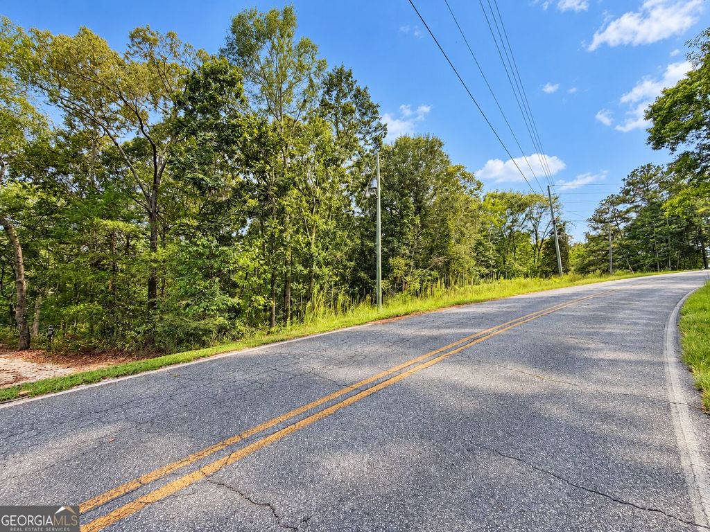 147 Bond Bridge Extension, Royston, GA 30662 — exterior