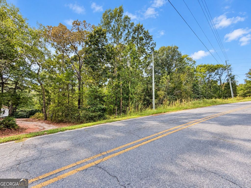 147 Bond Bridge Extension, Royston, GA 30662 — photo 5