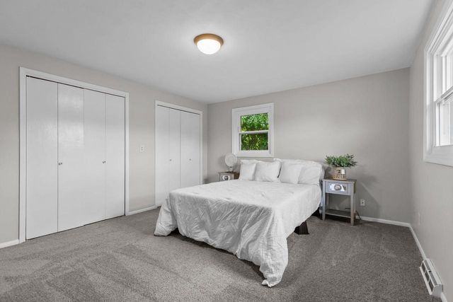 324 W SUNSET AVENUE, Appleton, WI 54911