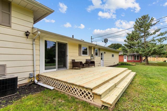 324 W SUNSET AVENUE, Appleton, WI 54911