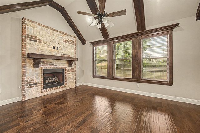 4951 Sagely Lane, Fayetteville, AR 72703