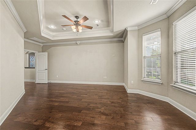 4951 Sagely Lane, Fayetteville, AR 72703
