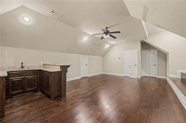 4951 Sagely Lane, Fayetteville, AR 72703