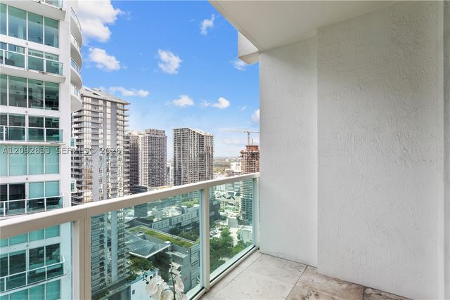 31 SE 5th St 4018, Miami, FL 33131