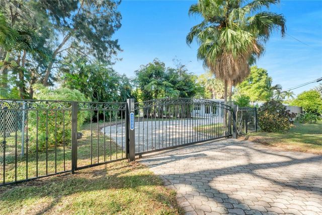 2008 Coral Gardens Drive, Wilton Manors, FL 33306