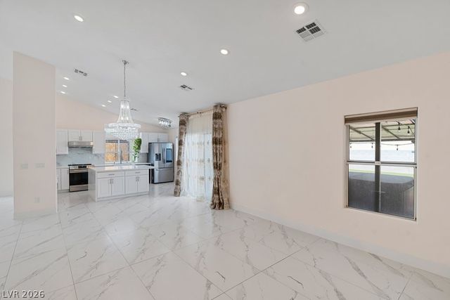 2660 Rosanna Street, Las Vegas, NV 89117