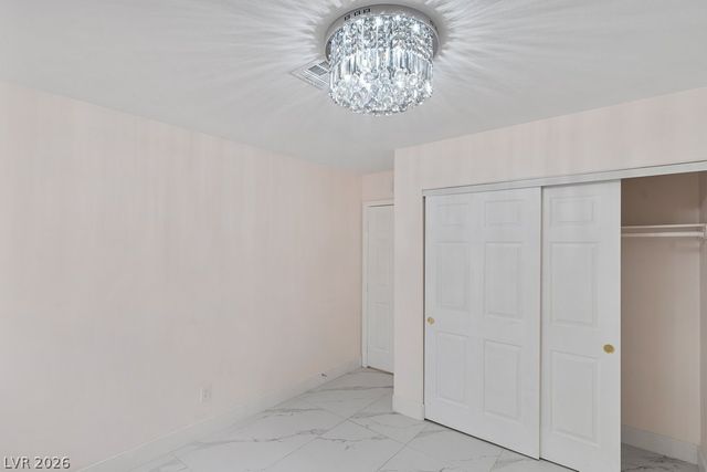 2660 Rosanna Street, Las Vegas, NV 89117