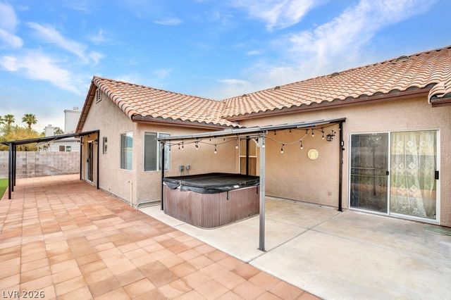 2660 Rosanna Street, Las Vegas, NV 89117