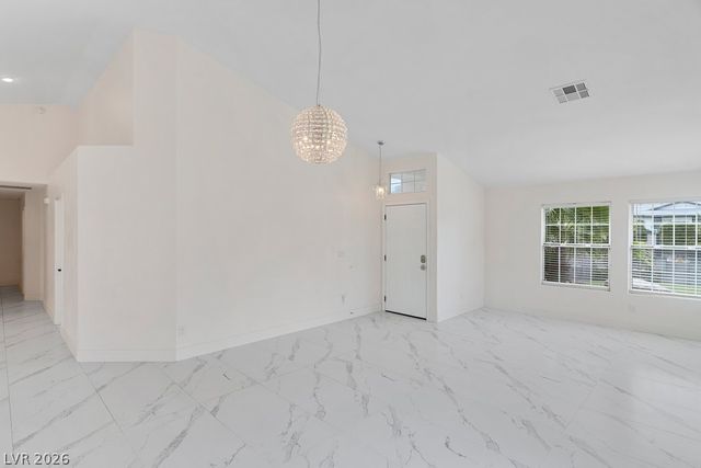 2660 Rosanna Street, Las Vegas, NV 89117