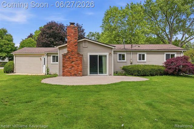 2964 Wallsend Drive, Waterford, MI 48329