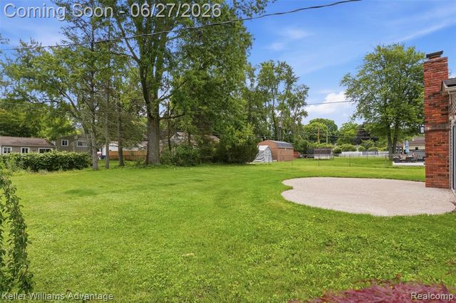 2964 Wallsend Drive, Waterford, MI 48329