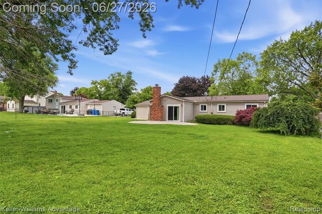 2964 Wallsend Drive, Waterford, MI 48329