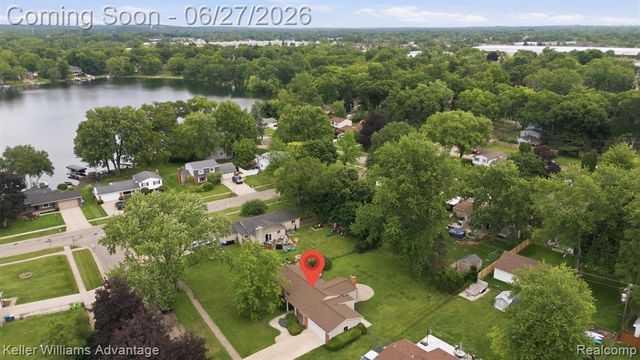 2964 Wallsend Drive, Waterford, MI 48329