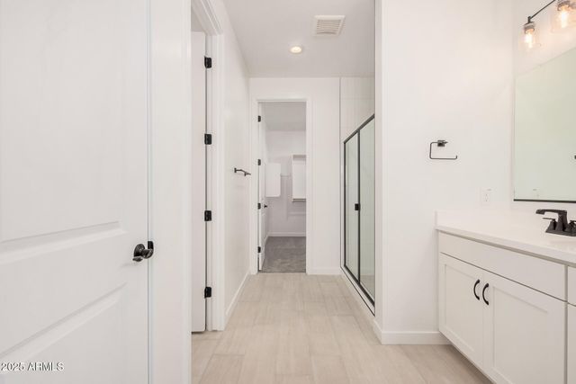 5454 W MANZANITA Drive, Glendale, AZ 85302