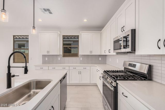 5454 W MANZANITA Drive, Glendale, AZ 85302