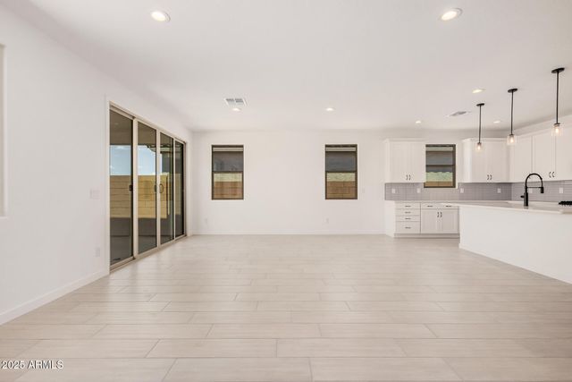 5454 W MANZANITA Drive, Glendale, AZ 85302