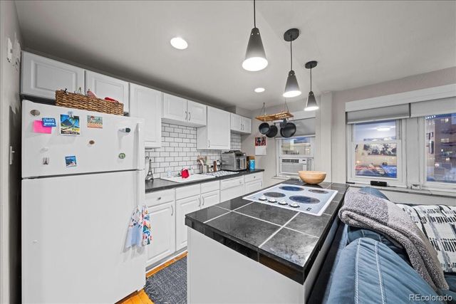 505 N Logan Street 11, Denver, CO 80203