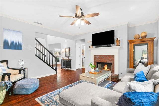 2706 Brookefield Lane, Kennesaw, GA 30152