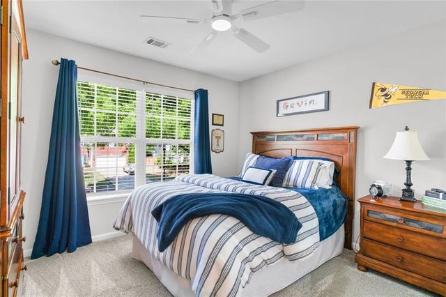 2706 Brookefield Lane, Kennesaw, GA 30152
