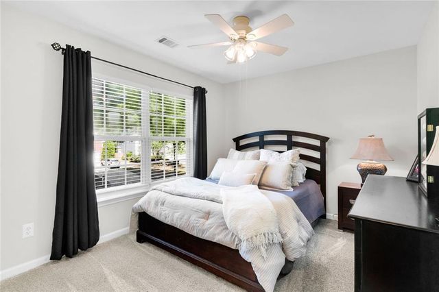 2706 Brookefield Lane, Kennesaw, GA 30152