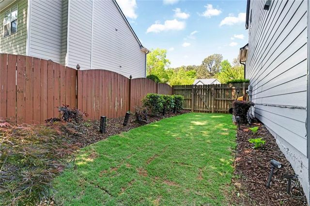 2706 Brookefield Lane, Kennesaw, GA 30152