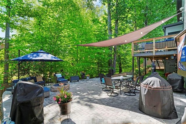 2706 Brookefield Lane, Kennesaw, GA 30152