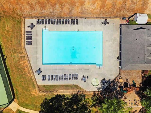 2706 Brookefield Lane, Kennesaw, GA 30152