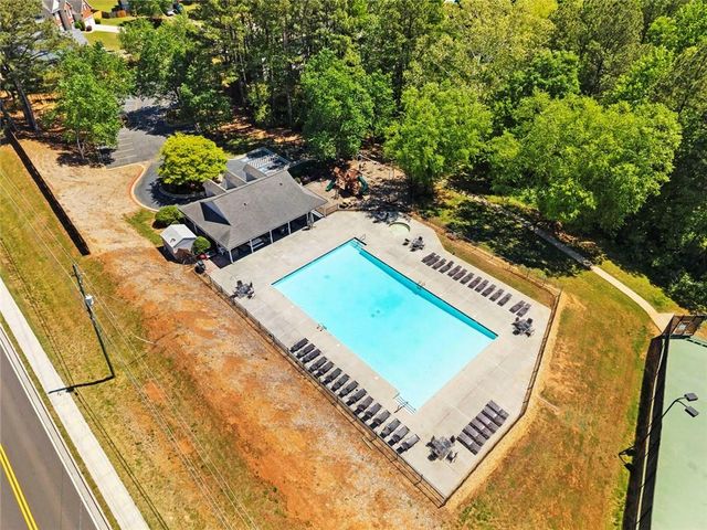 2706 Brookefield Lane, Kennesaw, GA 30152