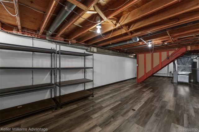 30344 Garry Avenue, Madison Heights, MI 48071