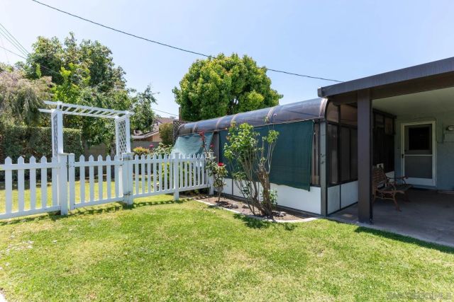 20022 Cove Circle, Huntington Beach, CA 92646