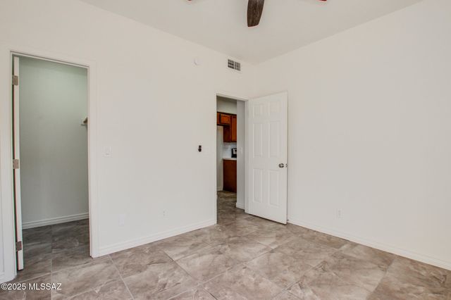 6655 N Canyon Crest Dr Unit 15105, Tucson, AZ 85750