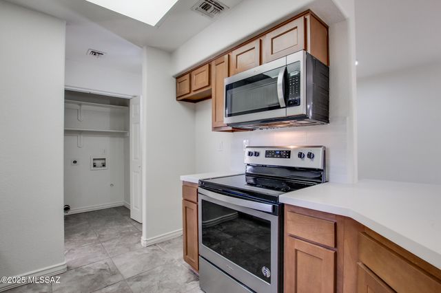 6655 N Canyon Crest Dr Unit 15105, Tucson, AZ 85750