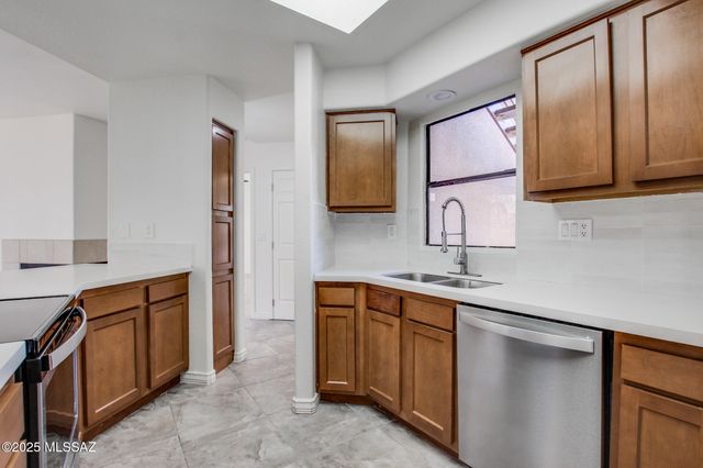 6655 N Canyon Crest Dr Unit 15105, Tucson, AZ 85750