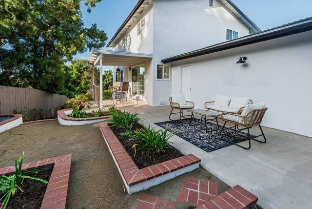 2175 Alta Vista Drive, Vista, CA 92084