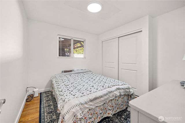 304 S 213th Street, Des Moines, WA 98198