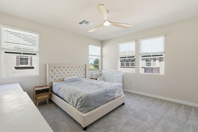 1521 S Senate Street, Chandler, AZ 85286